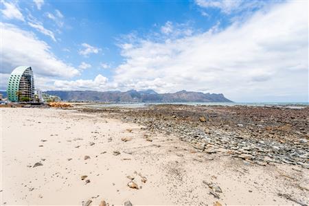 False - Apartment For Sale in Strand South, Strand, Western Cape - M126328