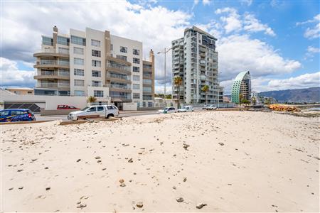 False - Apartment For Sale in Strand South, Strand, Western Cape - M126328