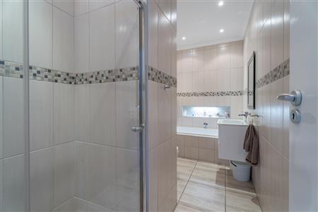 False - Apartment For Sale in Strand South, Strand, Western Cape - M126328