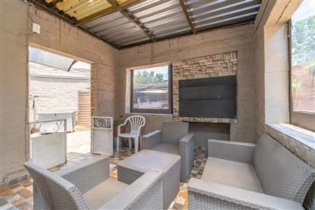 False - House For Sale in Jordaan Park, Heidelberg, Gauteng - M126322