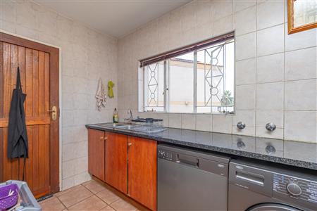 False - House For Sale in Jordaan Park, Heidelberg, Gauteng - M126322