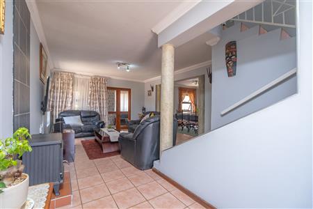 False - House For Sale in Jordaan Park, Heidelberg, Gauteng - M126322