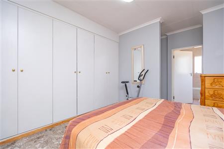 False - House For Sale in Jordaan Park, Heidelberg, Gauteng - M126322