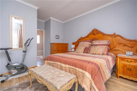 False - House For Sale in Jordaan Park, Heidelberg, Gauteng - M126322