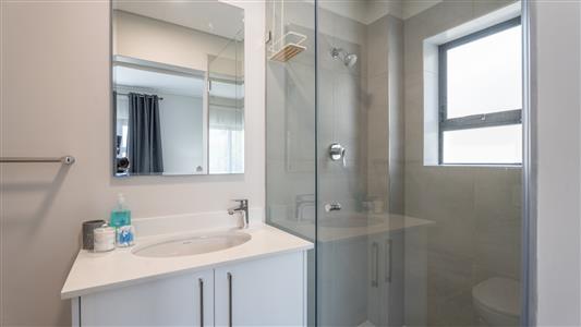 False - Apartment For Sale in Hermanus Central, Hermanus, Western Cape - M126317