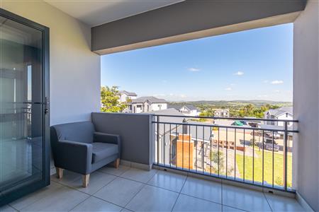 False - Apartment For Sale in Pinehaven, Krugersdorp, Gauteng - M126329