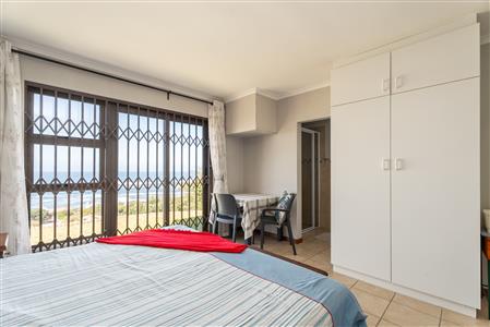 House For Sale in Bettys Bay, Western Cape - M126336