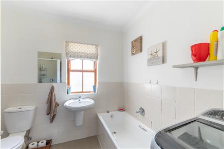 False - House For Sale in Welgevonden Estate, Stellenbosch, Western Cape - M126338