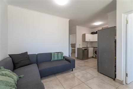 False - Apartment For Sale in Audas Estate, Somerset West, Western Cape - M126348