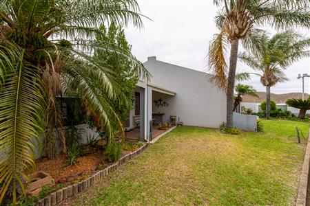 False - Townhouse For Sale in Robertson, Western Cape - M126370