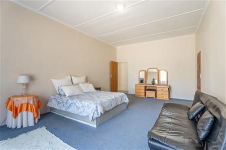False - House For Sale in Porterville, Western Cape - M126378