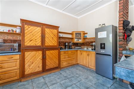 False - House For Sale in Porterville, Western Cape - M126378