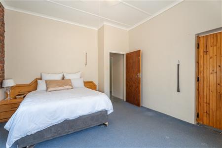 False - House For Sale in Porterville, Western Cape - M126378