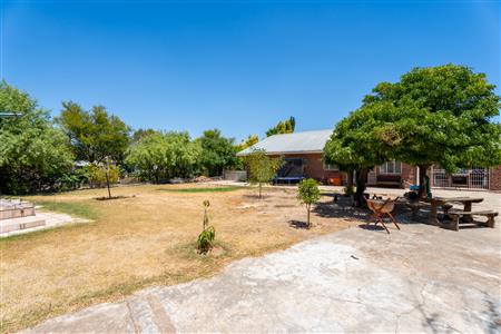 False - House For Sale in Porterville, Western Cape - M126378