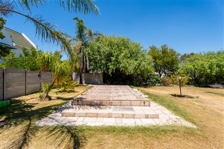False - House For Sale in Porterville, Western Cape - M126378