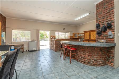 False - House For Sale in Porterville, Western Cape - M126378