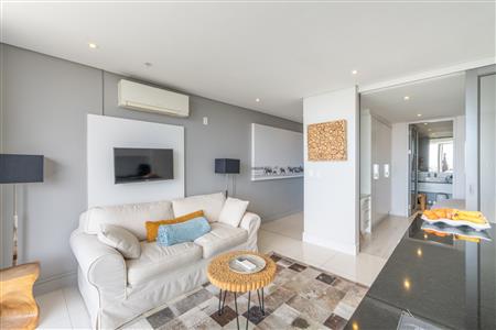 False - Apartment For Sale in De Waterkant, Cape Town, Western Cape - M126382