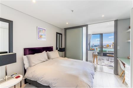 False - Apartment For Sale in De Waterkant, Cape Town, Western Cape - M126382