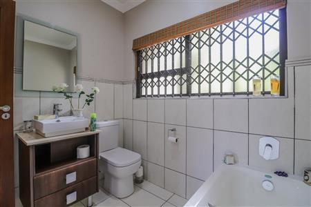 False - House Unavailable in Glentana, Groot Brakrivier, Western Cape - M126384