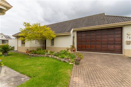 False - House For Sale in Blue Mountain Village, George, Western Cape - M126389