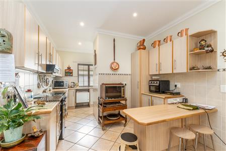False - House For Sale in Blue Mountain Village, George, Western Cape - M126389