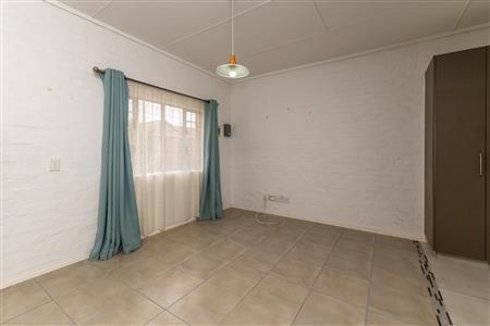 False - Townhouse For Sale in Mooikloof Country Estate, George, Western Cape - M126381