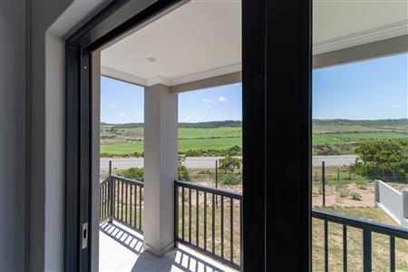 False - House For Sale in Reebok, Groot Brakrivier, Western Cape - M126391