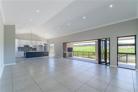 False - House For Sale in Reebok, Groot Brakrivier, Western Cape - M126391