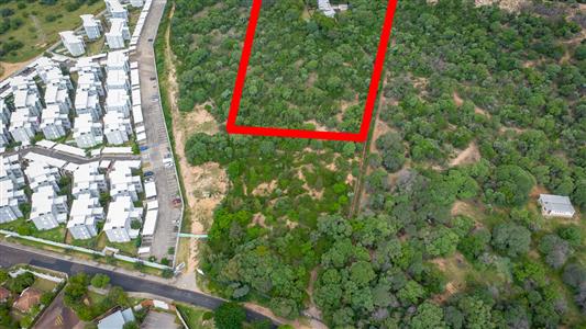 False - Vacant Land For Sale in Paulshof, Sandton, Gauteng - M126396