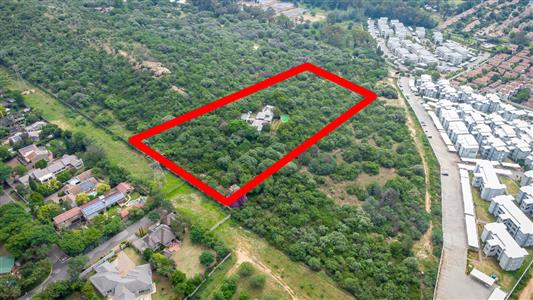 False - Vacant Land For Sale in Paulshof, Sandton, Gauteng - M126396