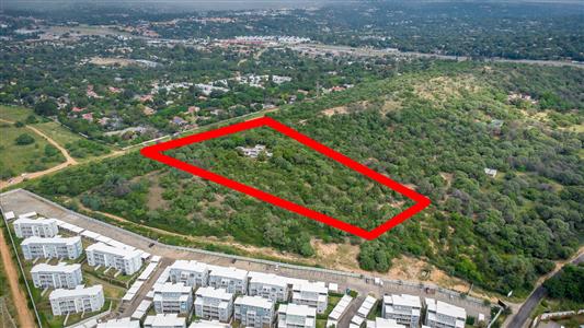 False - Vacant Land For Sale in Paulshof, Sandton, Gauteng - M126396