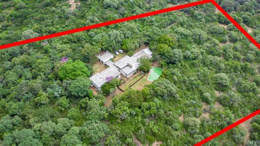 False - Vacant Land For Sale in Paulshof, Sandton, Gauteng - M126396