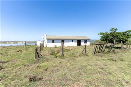 False - Farm For Sale in Mossel Bay Rural, Mossel Bay, Western Cape - M126402