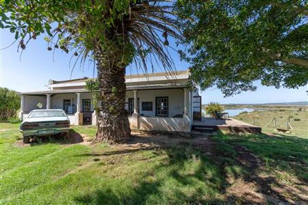 False - Farm For Sale in Mossel Bay Rural, Mossel Bay, Western Cape - M126402
