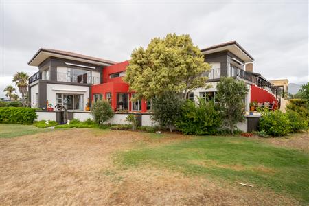 False - House For Sale in Greenways Golf Estate, Strand, Western Cape - M126398