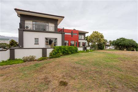 False - House For Sale in Greenways Golf Estate, Strand, Western Cape - M126398