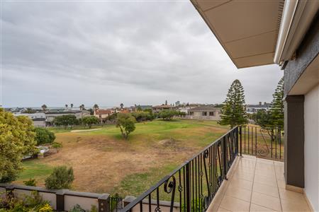 False - House For Sale in Greenways Golf Estate, Strand, Western Cape - M126398