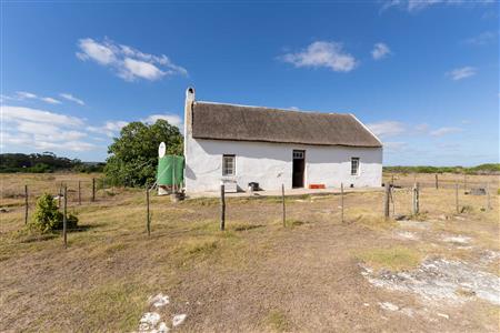 False - Farm Sold in Riversdale Rural, Riversdale, Western Cape - M126405
