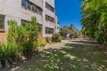 False - Apartment Sold in Stellenbosch Central, Stellenbosch, Western Cape - M126427