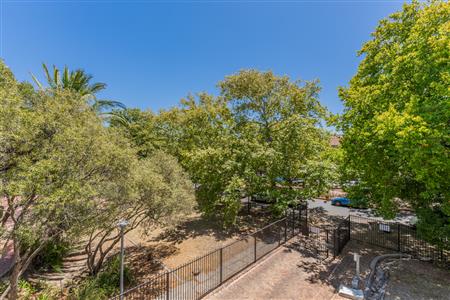 False - Apartment Sold in Stellenbosch Central, Stellenbosch, Western Cape - M126427