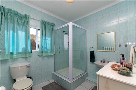False - House For Sale in Dwarswegstrand, Groot Brakrivier, Western Cape - M126424