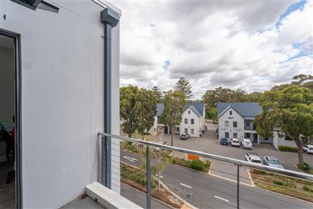 False - Office For Sale in Paardevlei, Somerset West, Western Cape - M126434