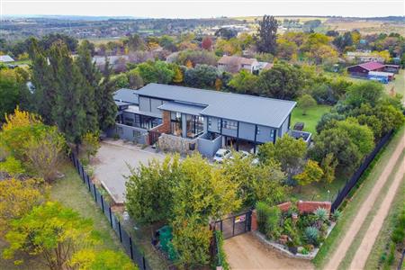 False - Farm For Sale in Chartwell, Randburg, Gauteng - M126439
