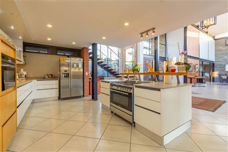False - Farm For Sale in Chartwell, Randburg, Gauteng - M126439