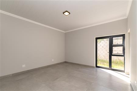 False - House For Sale in Island View, Mossel Bay, Western Cape - M126465
