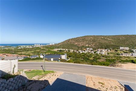 False - House For Sale in Island View, Mossel Bay, Western Cape - M126465
