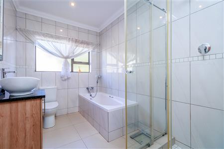 False - House For Sale in Homes Haven, Krugersdorp, Gauteng - M124141