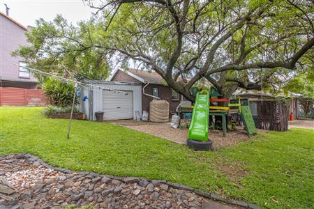 False - House For Sale in Heidelberg Central, Heidelberg, Gauteng - M126454