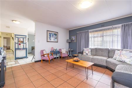 False - House For Sale in Heidelberg Central, Heidelberg, Gauteng - M126454