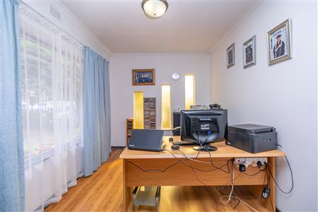 False - House For Sale in Heidelberg Central, Heidelberg, Gauteng - M126454